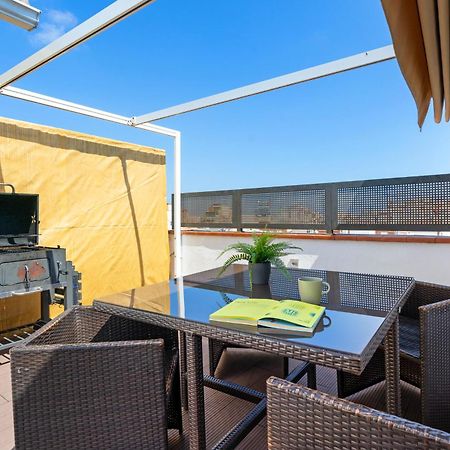 Fridays Flats Bright & Breezy Apartment บาร์เซโลนา ภายนอก รูปภาพ