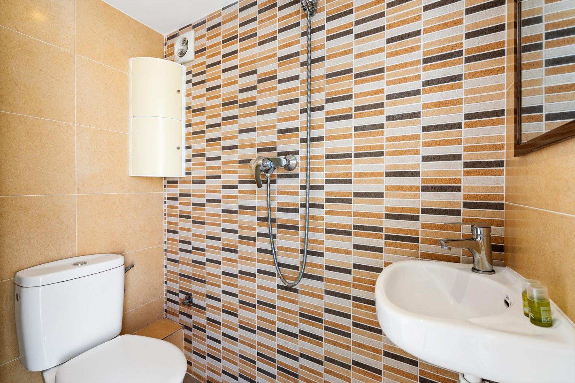 Fridays Flats Bright & Breezy Apartment บาร์เซโลนา ภายนอก รูปภาพ