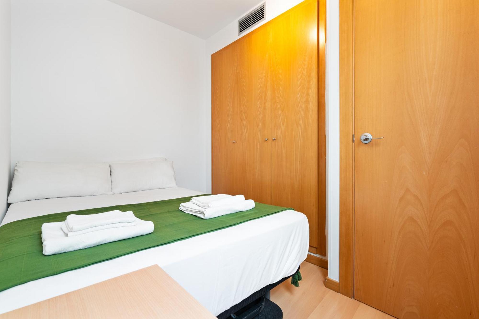 Fridays Flats Bright & Breezy Apartment บาร์เซโลนา ภายนอก รูปภาพ