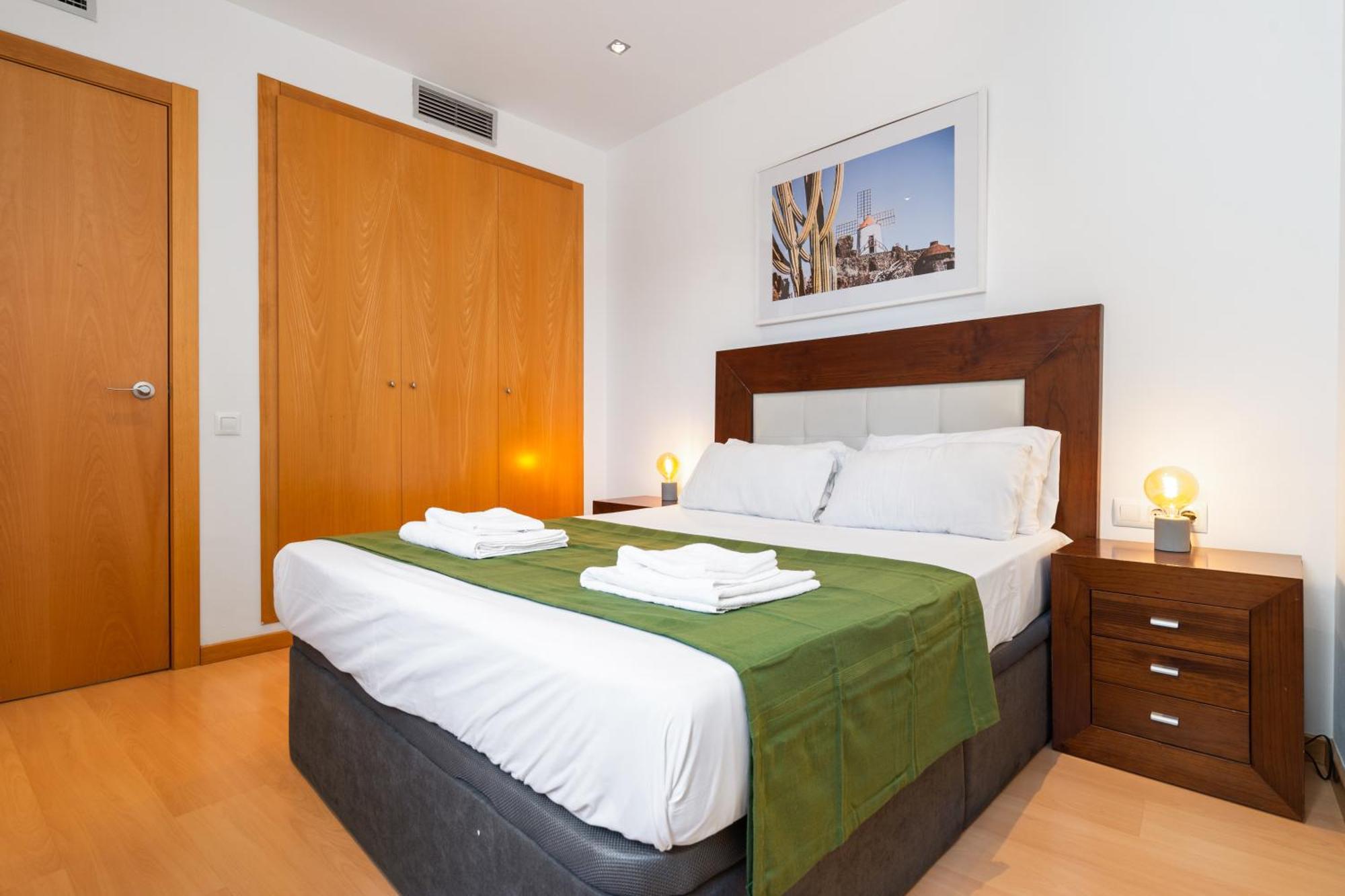 Fridays Flats Bright & Breezy Apartment บาร์เซโลนา ภายนอก รูปภาพ