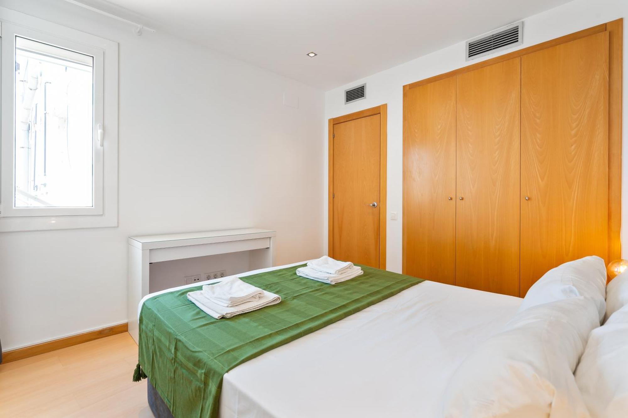 Fridays Flats Bright & Breezy Apartment บาร์เซโลนา ภายนอก รูปภาพ